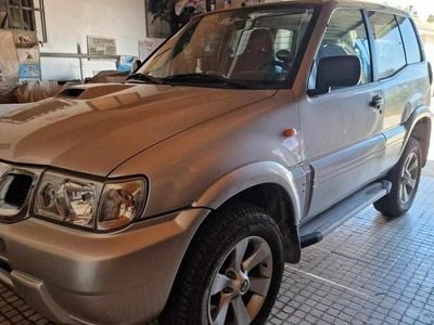 Cinzento Usado 2005 Nissan Terrano SUV | € 9.950 (Bom preço)