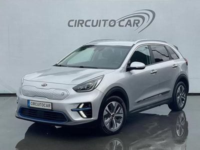 Usado Kia e-Niro 150 kW (204 HP) 2022 Cinzento SUV