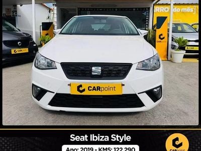 Branco Usado 2019 Seat Ibiza Style Citadino | € 11.900 (Preço justo)
