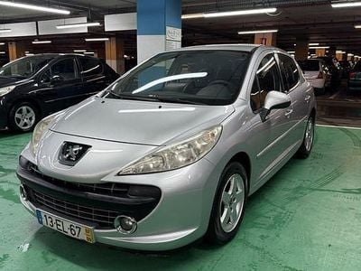 Usado 2007 Peugeot 207 Sedan | € 2.600 (Bom preço)
