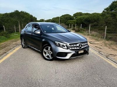 Cinza Usado 2017 Mercedes GLA180 AMG line SUV | € 16.400 (Super Preço)