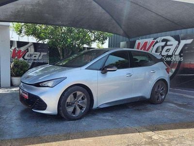 Cinzento Usado 2023 Cupra Born Citadino | € 27.950 (Preço justo)