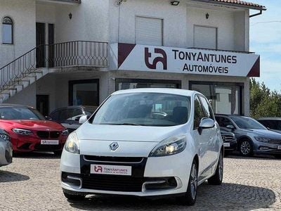 Usado Renault Scénic III 110 HP (80 kW) 2013 Branco Monovolume
