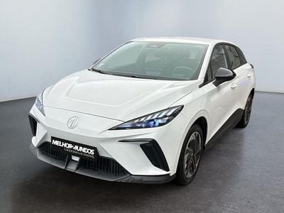 Usado MG MG4 EV 125 kW (170 HP) 2023 Branco Citadino