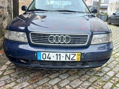 Usado 1998 Audi A4 Sedan | € 1.750 (Preço justo)