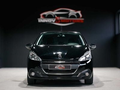 Usado 2016 Peugeot 208 Style Citadino | € 9.990 (Preço justo)