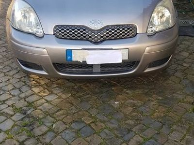 usado Toyota Yaris de 2004 gasolina 1.0 Muito bom estado de conservação