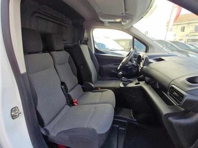 Branco Usado 2020 Citroën Berlingo Monovolume | € 14.900 (Preço elevado)