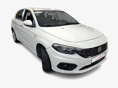 Usado Fiat Tipo Lounge 95 HP (69 kW) 2019 Branco Sedan