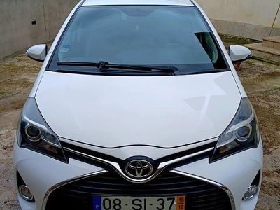 Usado Toyota Yaris 90 HP (66 kW) 2016 Sedan