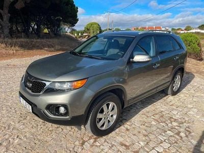 Cinzento Usado 2010 Kia Sorento SUV | € 11.900