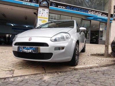 Cinza prata Usado 2015 Fiat Grande Punto Citadino | € 9.600