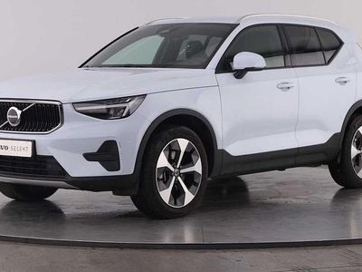 Azul Usado 2025 Volvo XC40 SUV | € 40.900