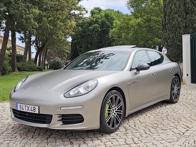 Porsche Panamera S E-Hybrid