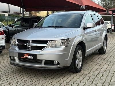 Usado Dodge Journey SXT 140 HP (102 kW) 2013 Cinza SUV