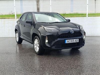 Usado 2022 Toyota Yaris Hybrid Sedan | € 16.400 (Preço justo)