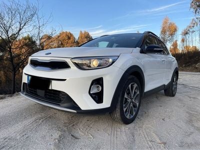 Usado 2018 Kia Stonic SUV | € 14.499 (Preço elevado)
