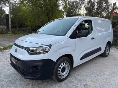 Usado Fiat Doblò 100 HP (73 kW) 2022 Branco Monovolume