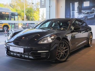 Porsche Panamera 4S