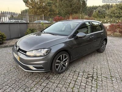 Cinza Usado 2017 VW Golf VII | € 9.980 (Caro)