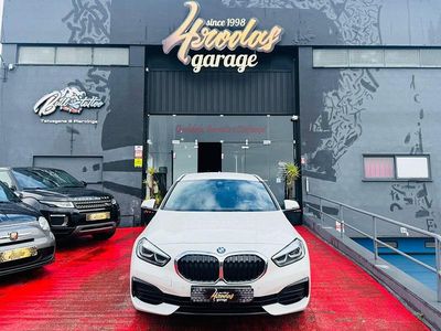 Branco Usado 2023 BMW 118 Advantage Citadino | € 24.900 (Preço justo)
