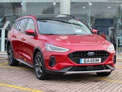 Usado Ford Focus Active X 2023 Vermelho Carrinha