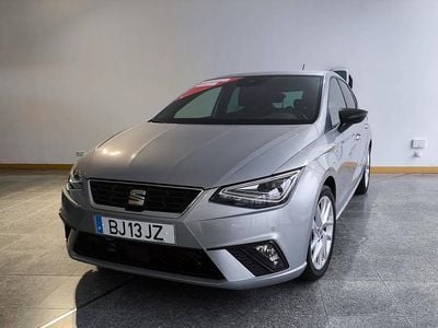 Usado Seat Ibiza 115 HP (84 kW) 2024 Cinzento Citadino