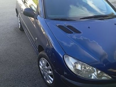 usado Peugeot 206 3 portas 5 lugares