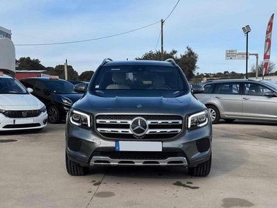 Cinzento Usado 2022 Mercedes GLB180 SUV | € 39.850 (Bom preço)