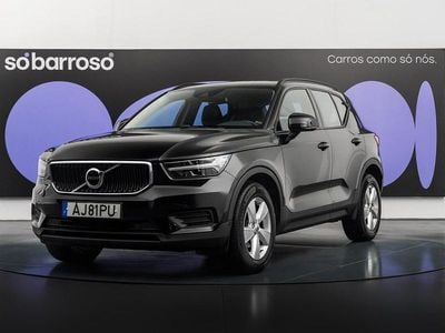 Usado Volvo XC40 Momentum 129 HP (94 kW) 2021 Preto SUV