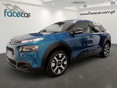 Usado Citroën C4 Cactus 110 HP (80 kW) 2019 Azul Citadino