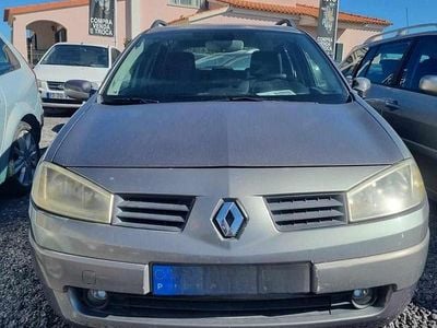Cinzento Usado 2003 Renault Mégane II Carrinha | € 4.950