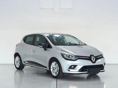 Cinza prata Usado 2016 Renault Clio IV LIMITED Citadino | € 13.550 (Caro)