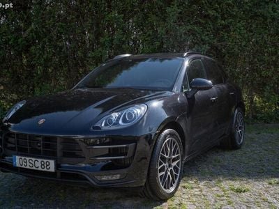Preto Usado 2014 Porsche Macan Turbo SUV | € 43.000