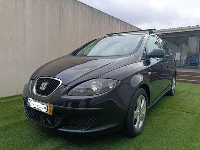 Usado 2007 Seat Altea XL Monovolume | € 3.750