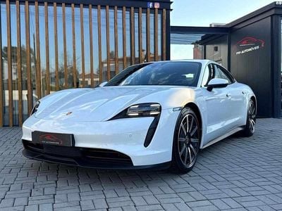 Branco Usado 2020 Porsche Taycan 4S Sedan | € 52.900 (Preço justo)