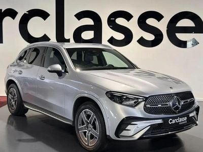 Usado Mercedes GLC300e Premium 313 HP (230 kW) 2023 Cinzento hightech SUV