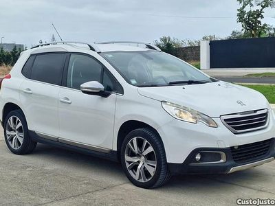 Usado Peugeot 2008 100 HP (73 kW) 2013 Branco SUV