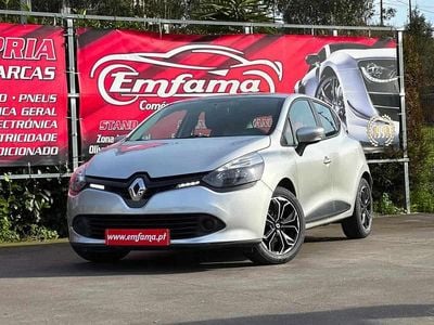 Usado Renault Clio IV Zen 75 HP (55 kW) 2016 Cinza