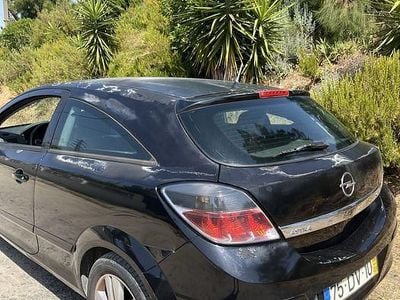 Opel Astra GTC