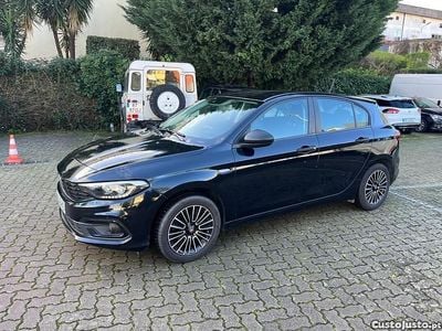 Usado Fiat Tipo Lounge 95 HP (69 kW) 2021 Preto Citadino