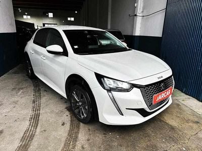 Usado Peugeot e-208 Active 100 kW (136 HP) 2021 Branco Citadino