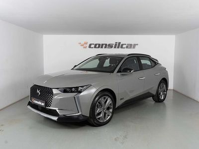 Cinza Usado 2023 DS Automobiles DS4 Crossback Trocadero SUV | € 28.980