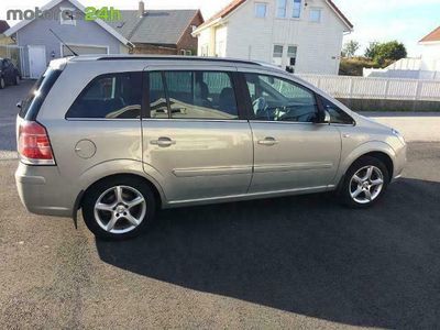 usado Opel Zafira 1.9 CDTi Cosmo