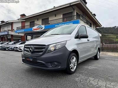 Cinza Usado 2018 Mercedes Vito Van | € 16.990