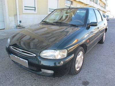 usado Ford Escort 1.4 Tuscany c/Ar Cond.