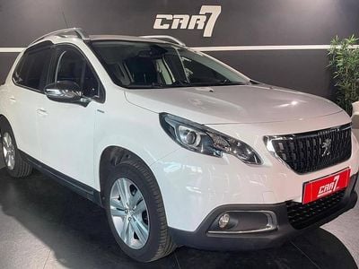 Usado Peugeot 2008 Active 83 HP (61 kW) 2018 Branco SUV