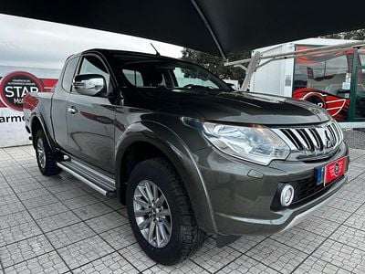 Cinza Usado 2017 Mitsubishi L Intense SUV | € 22.750