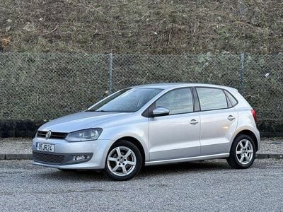 Usado 2010 VW Polo Sedan | € 6.990 (Caro)