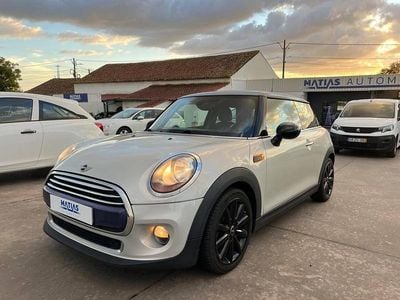 Cinzento Usado 2016 Mini Cooper Citadino | € 12.500 (Preço justo)